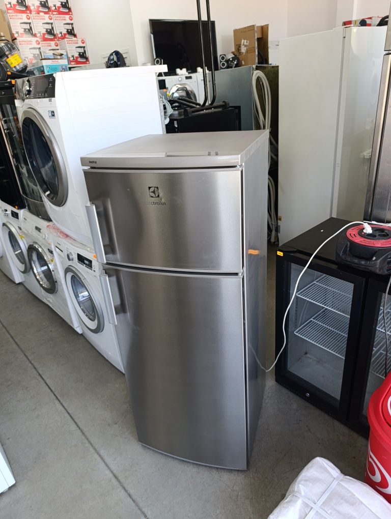 Хладилник и Фризер ELECTROLUX