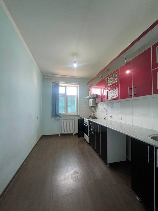 Motrid 3 xonali uy sotiladi