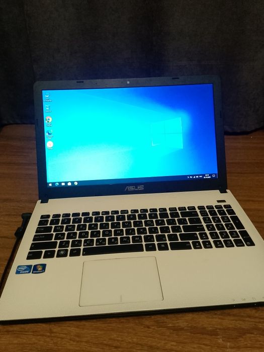 Ноутбук i5 2,4ghz 8/500гб