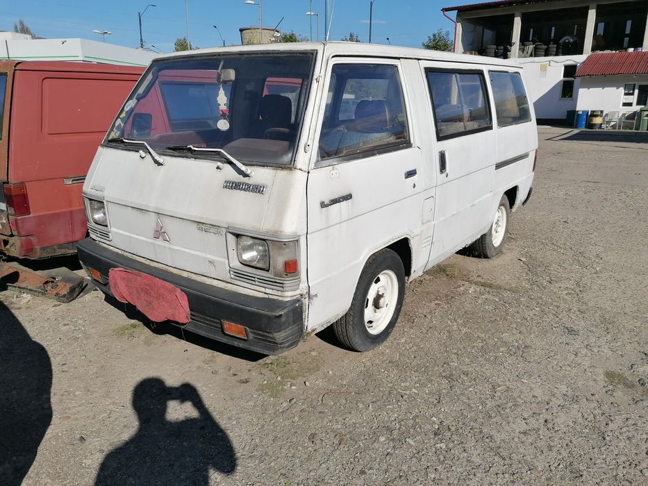 Microbuz Mitsubishi L300 camper