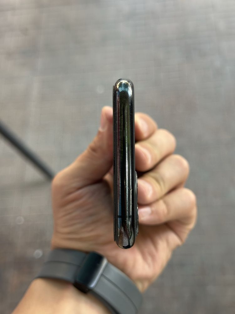 iPhone 11 pro 64 gb 78%