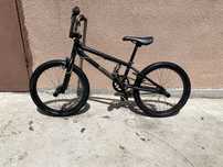 BMX  BOSE 18.5 Felt Bike