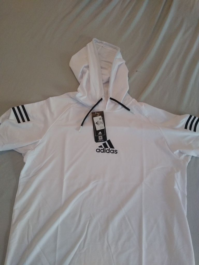 Tricou adidas.calitate premium