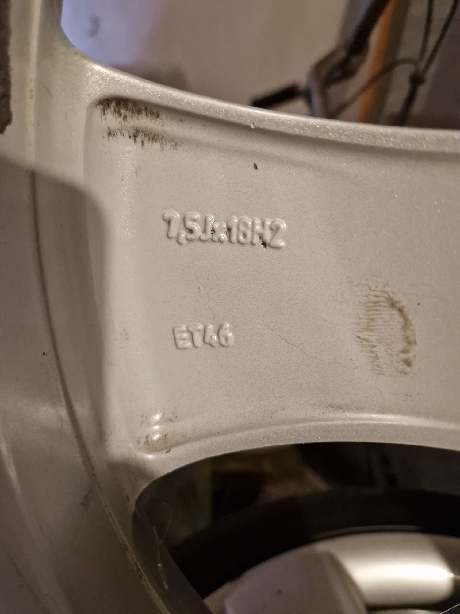 Jante aluminiu R18 cu cauciucuri vara Skoda,vw ,audo,seat
