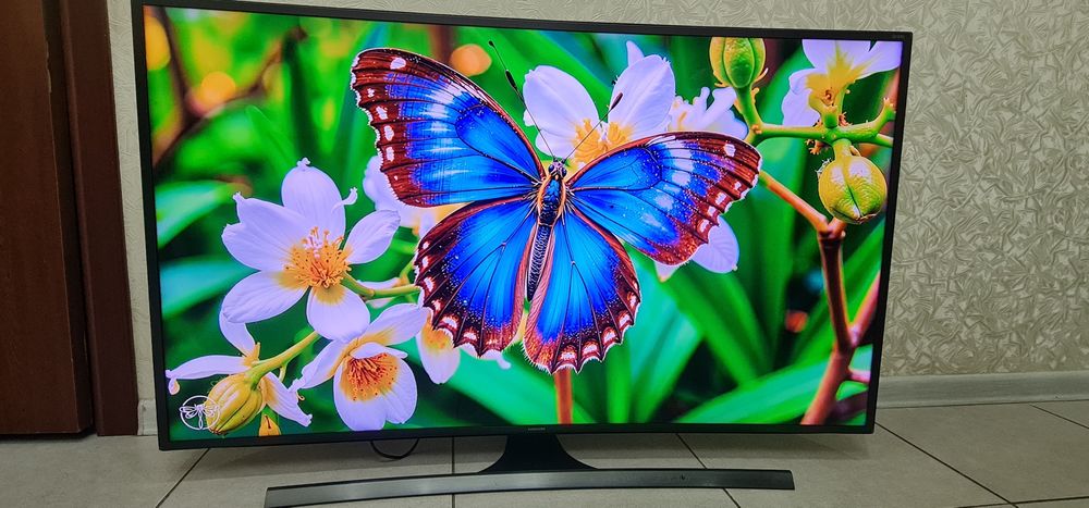 Смарт тв Samsung 4k  55" 140см.