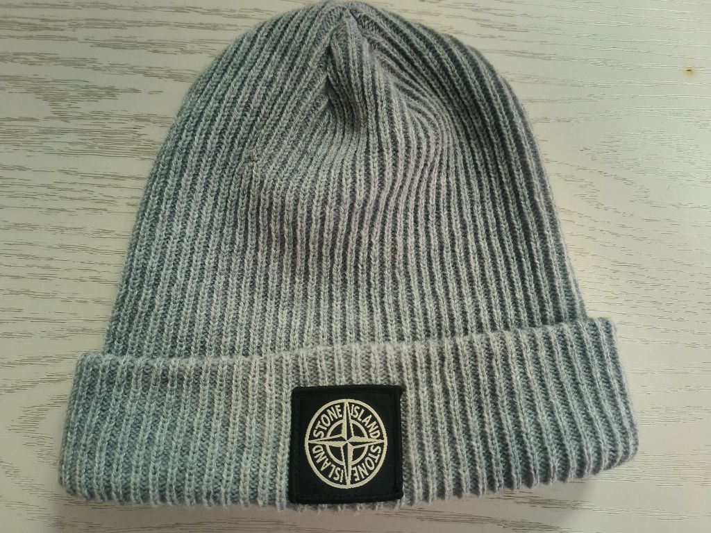 Шапка stone island