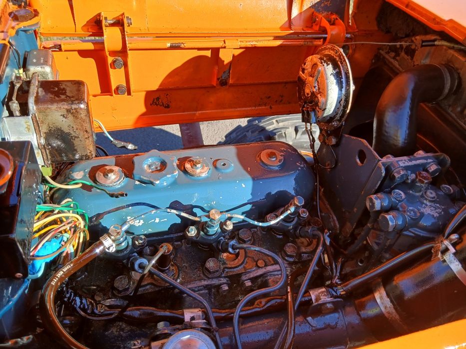 Tractor Fiat 450 45 cp in 3 cilindri recent adus ,in stare perfecta