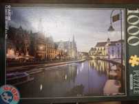 Vand 3 puzzle-uri 1000 piese NOI pret pe toate 3 este de  120 lei