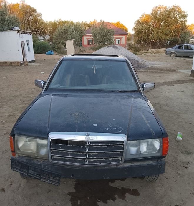 Мерс 190 2л газ бензин