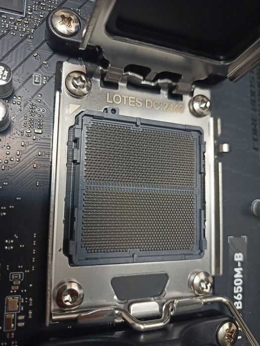 Placa de baza / MSI PRO B650M-B / Garantie Vexio