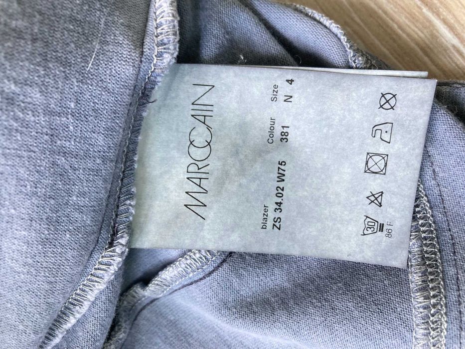 Marc Cain дамско сако размер N4 / 40 / M