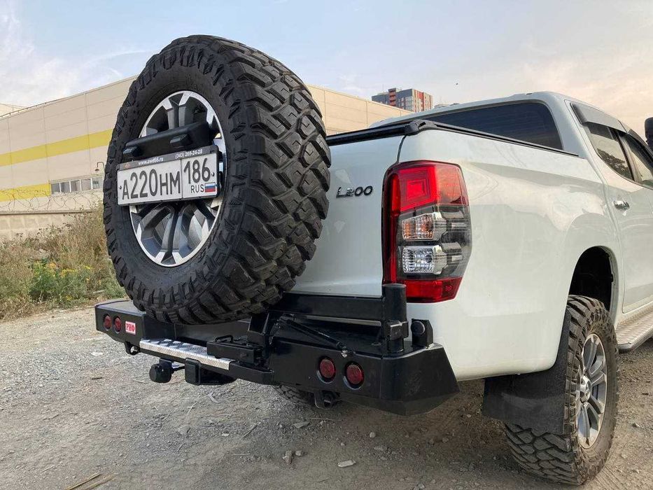 Фаркоп Бампер силовой задний РИФ Mitsubishi L200