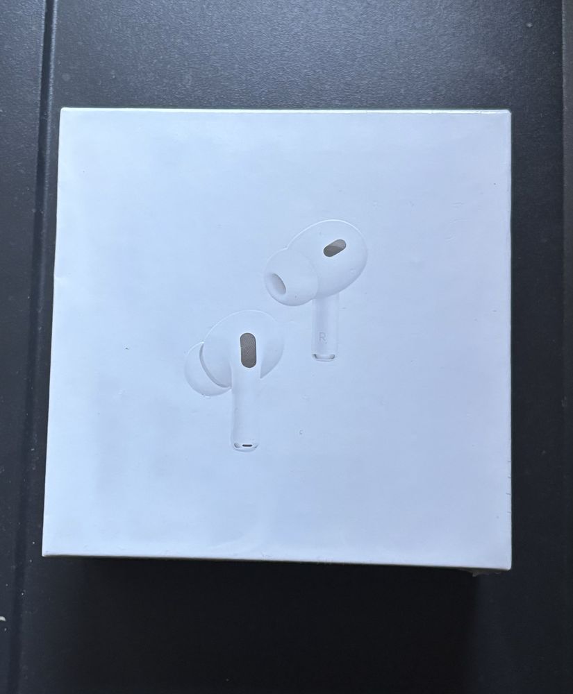 Чисто нови AirPods Pro (2ро поколение) с USB-C – Неотворени!