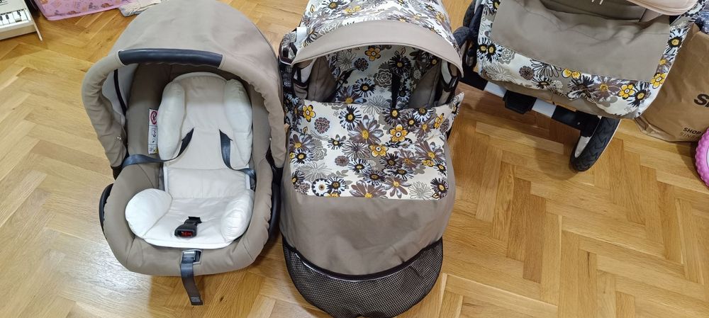 Бебешка количка S-MAX DАISY - RETRUS