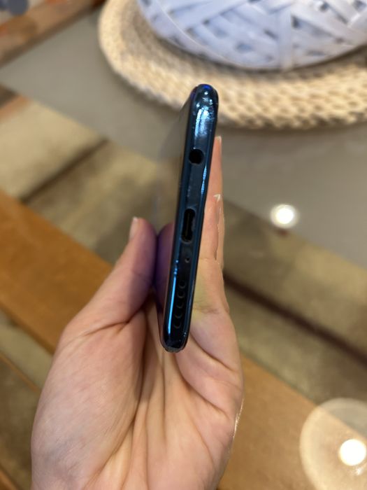Телефон Huawei p30 lite