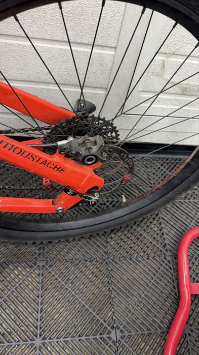 Bicicleta moustache r4ce6 samedi 27