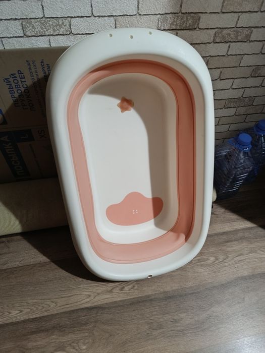 Продается ванночка для новорожденного