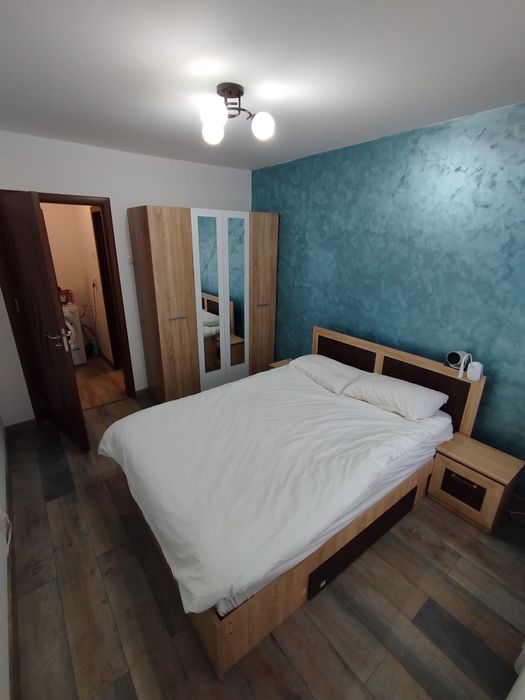 Inchiriez apartament 3 camere zona vest Ploiesti