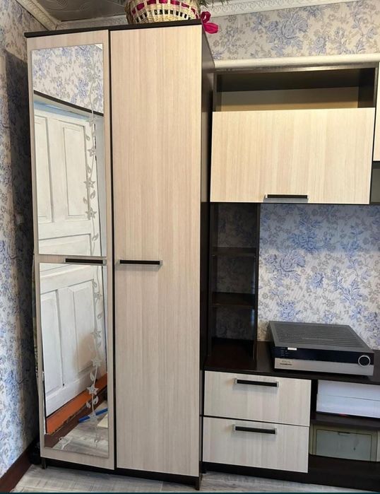 Продам стенку в гостинную