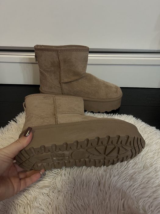 Зимни боти тип ugg