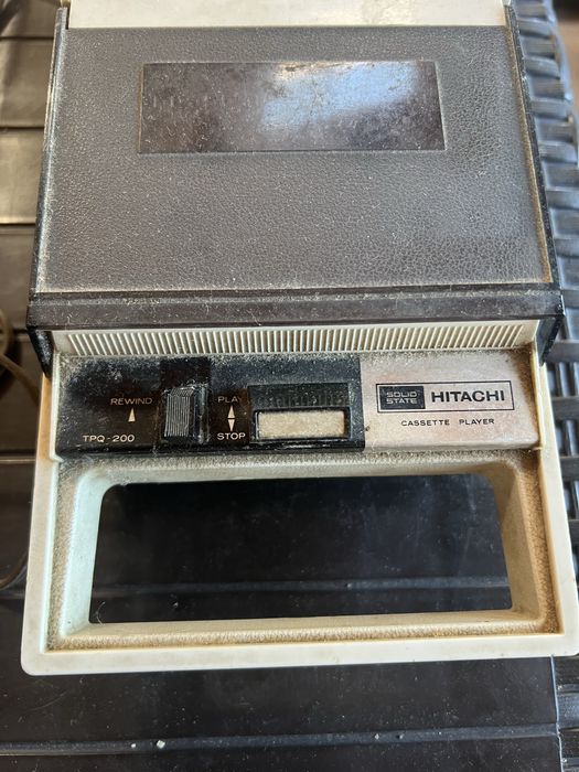 Casetofon vintage HITACHI TPQ-200 – Made in Japan