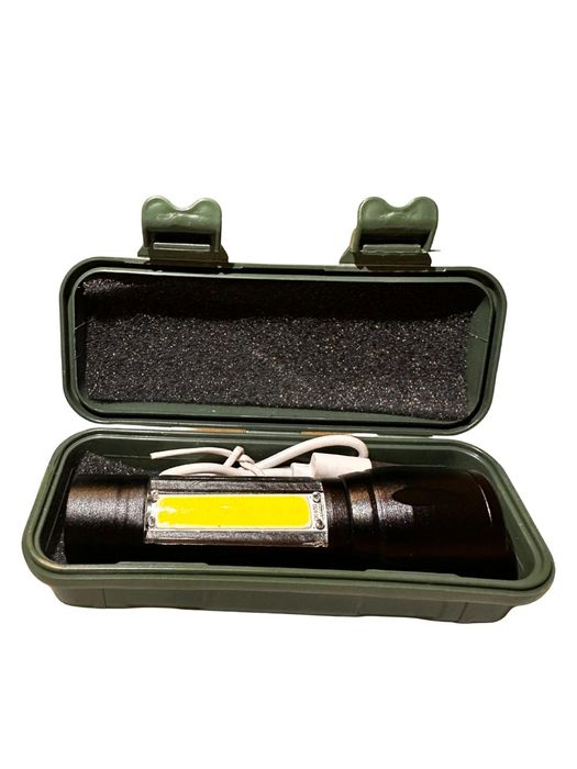 Lanterna tactica cu acumulator incarcare usb si cutie de transport