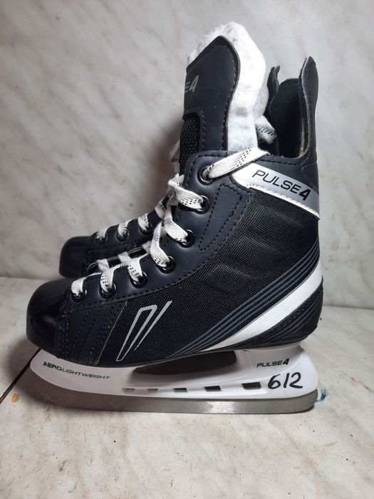 Patine hochey hochei 612 Pulse 4 marime 32 (21 cm) impecabile