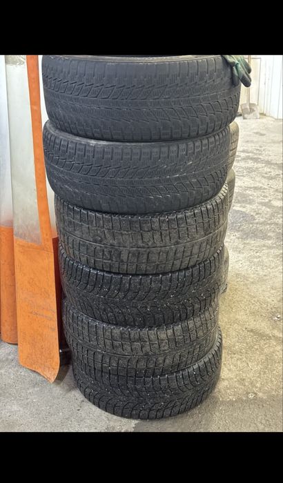 Срочно продам Шины липучки