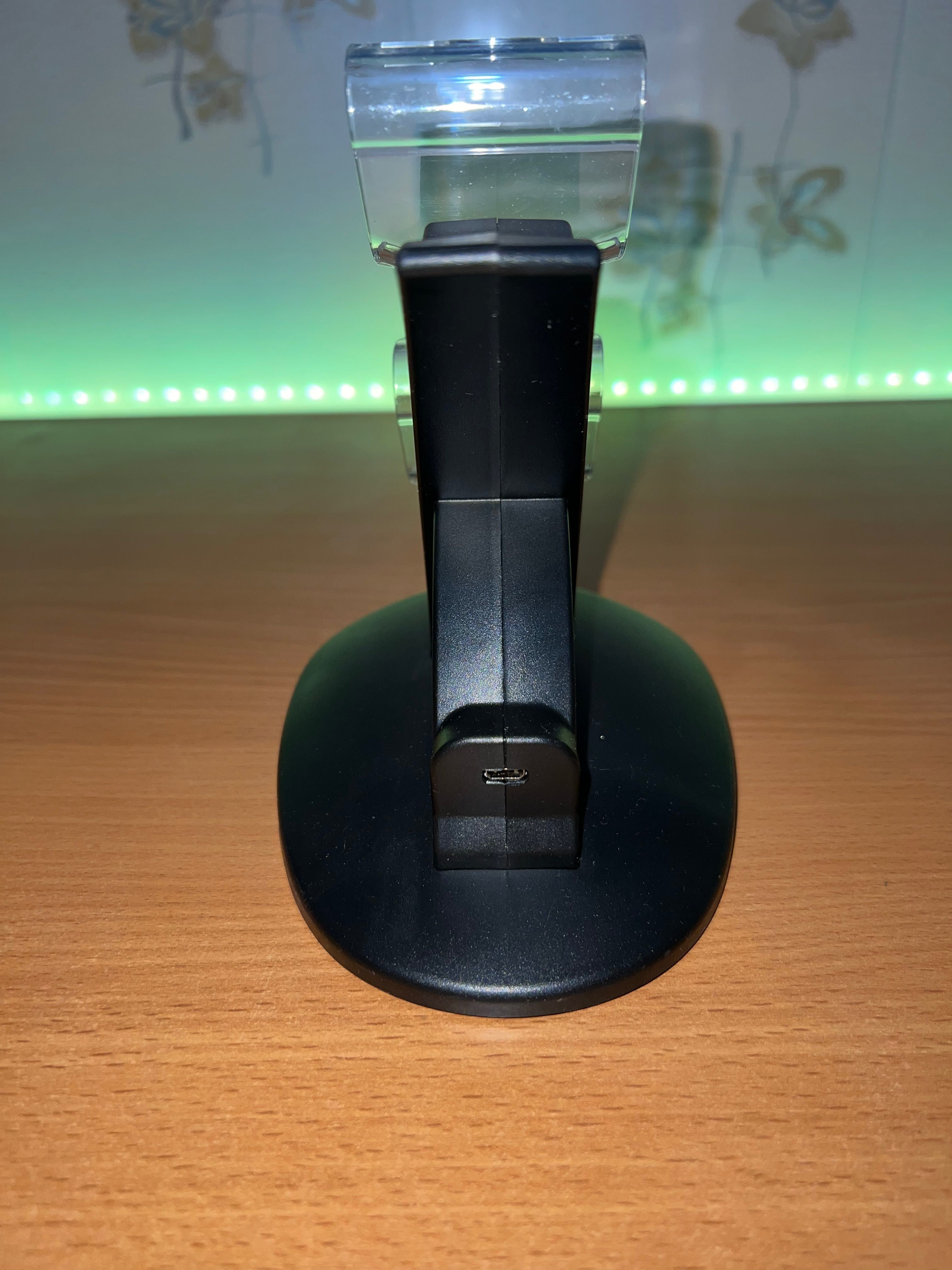 Подставка (зарядка ) для DualShock 4