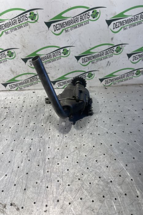 Pompa ulei A 646 181 02 47 Mercedes-Benz Sprinter a 2-a generatie 906