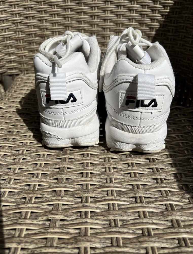 Calvin Klein кецове, Fila маратонки, Adidas low forum 37,5