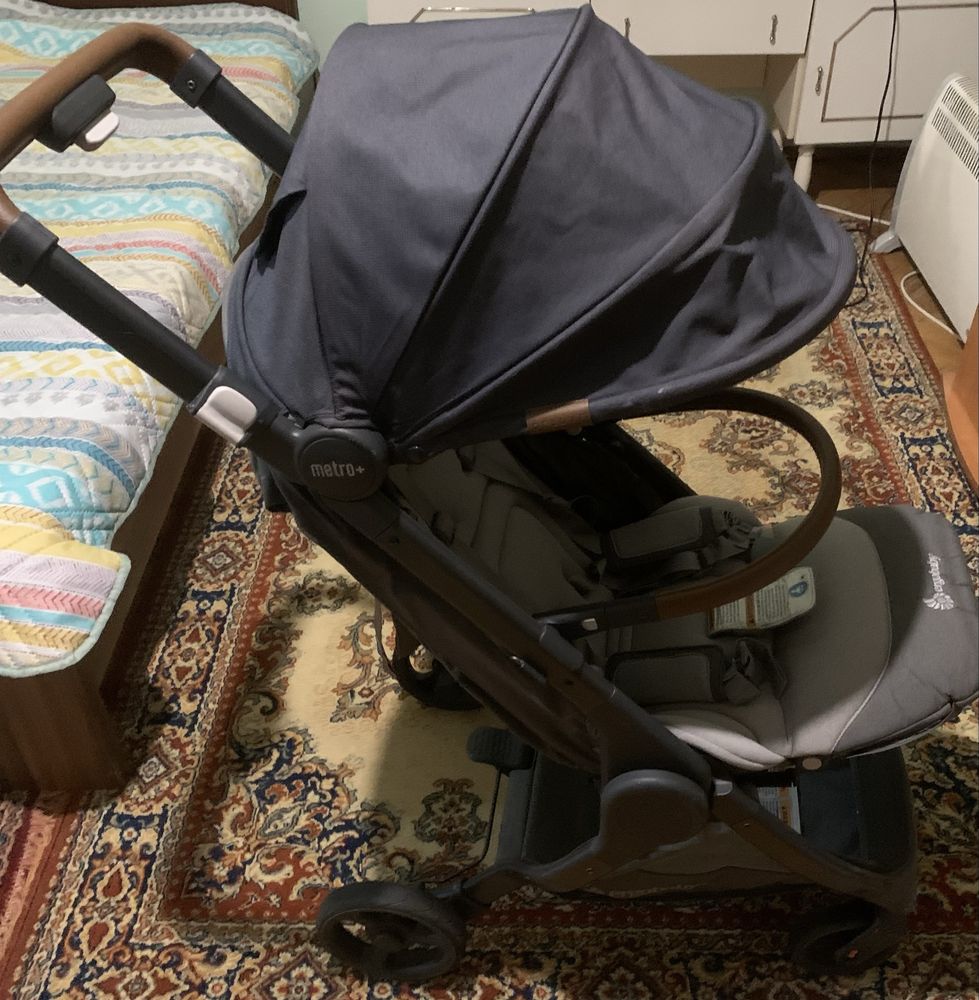 Бебешка количка Ergobaby Metro+Deluxe