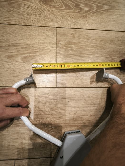 Продавам бебешко бънджи за врата