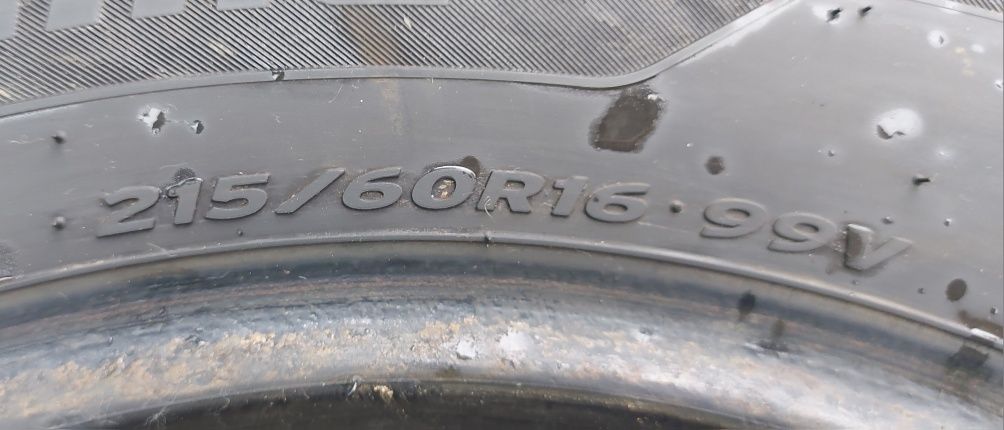 Set anvelope vară Hankook 215 60 16