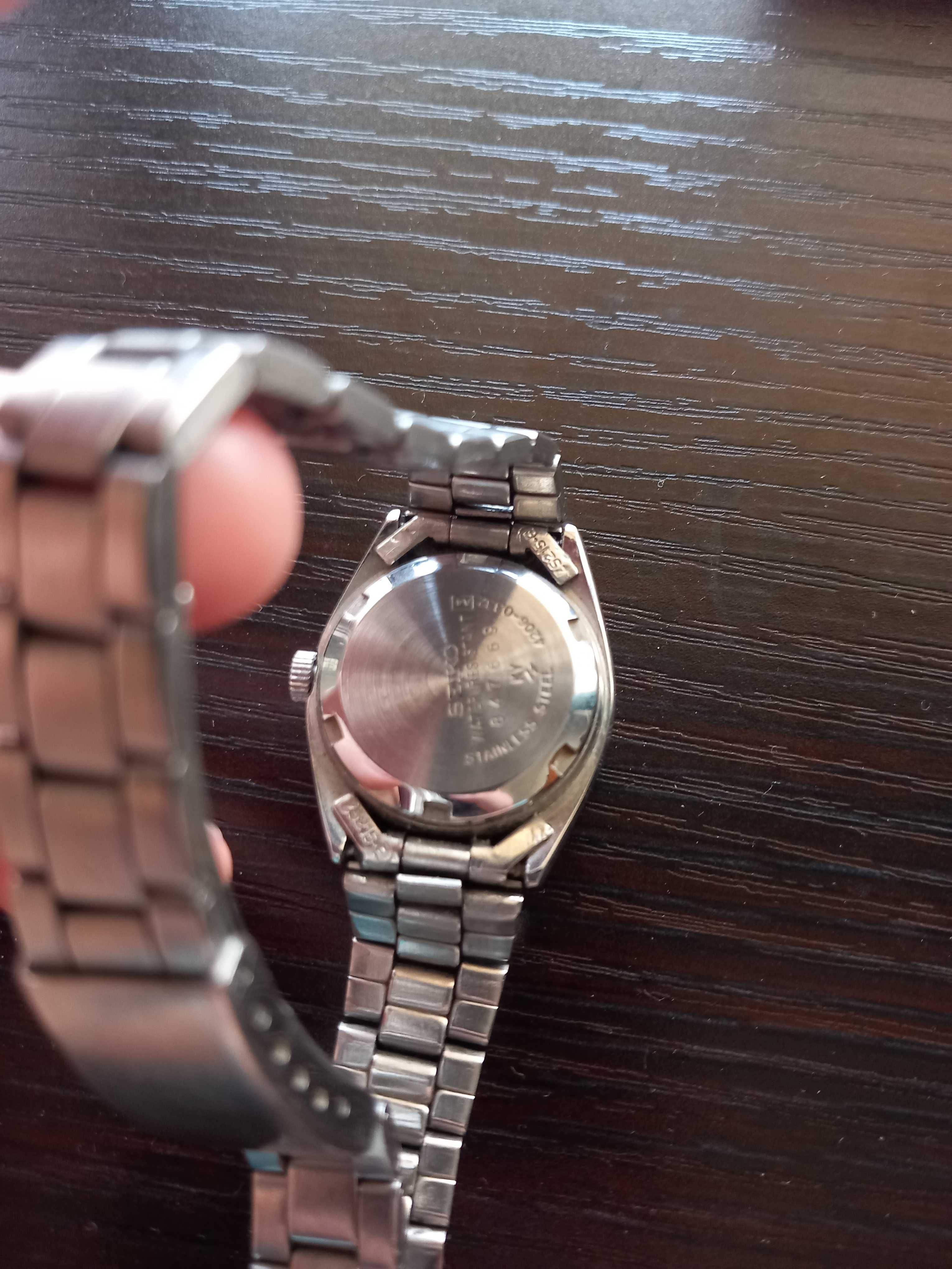 Ръчен дамски часовник Seiko 5