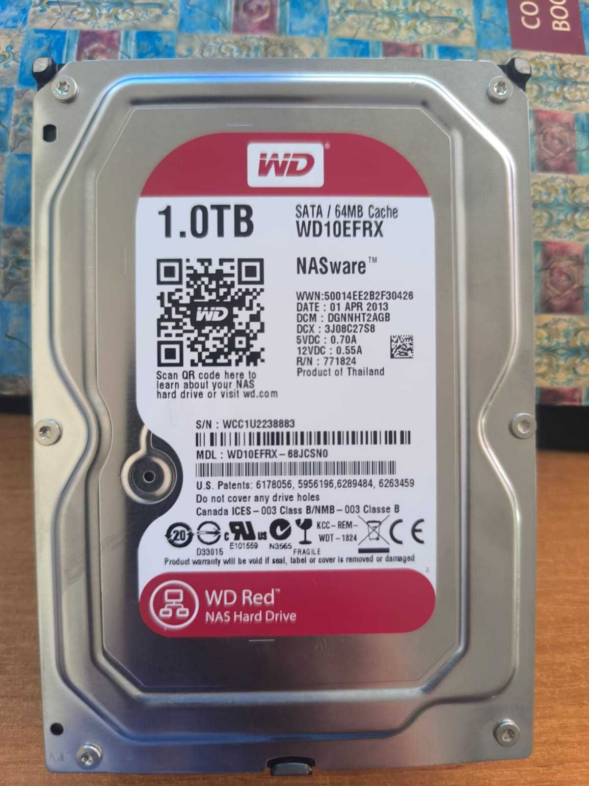 Жесткий диск 1Tb WD Red WD10EFRX 1 ТБ, 3.5", SATA 3, 4 шт. Новые.