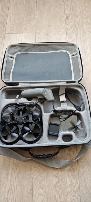 Dji Avata с две батерии, remote controller и куфар