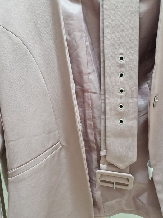 Дамско сако пепел от рози