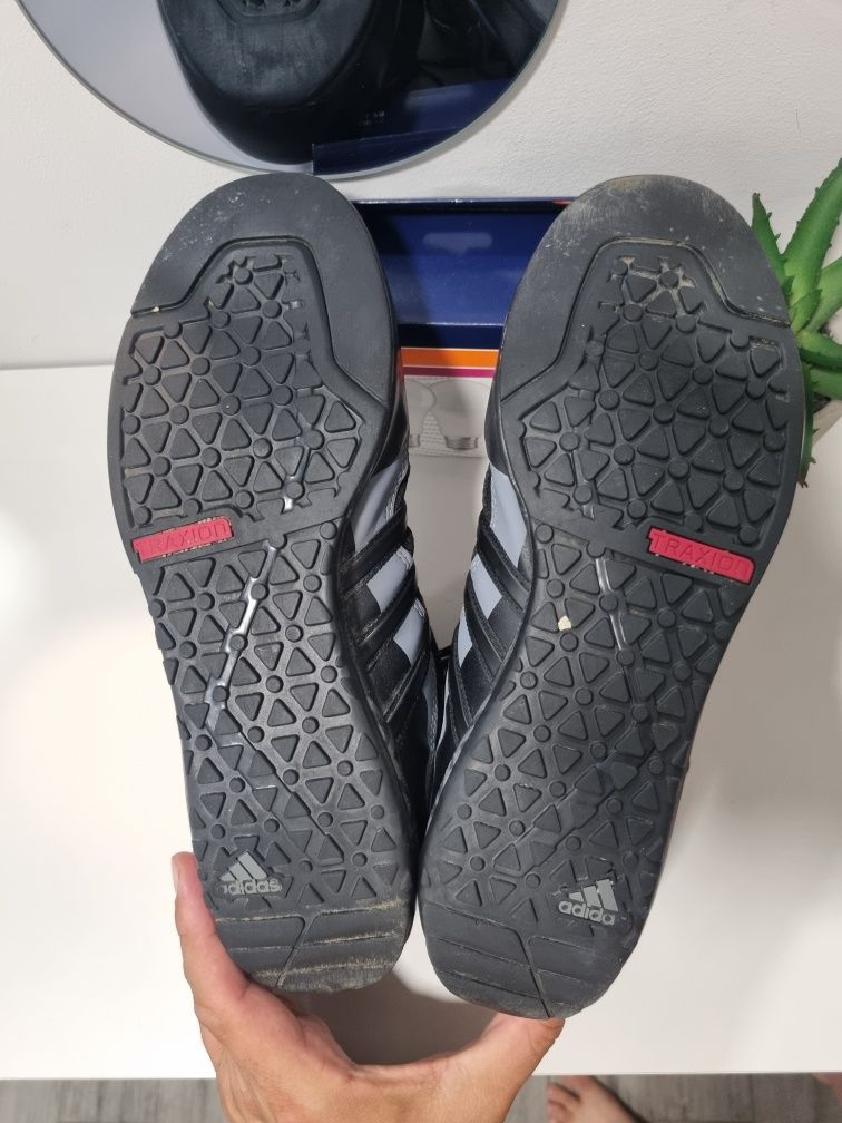 Adidas terex swift solo 2