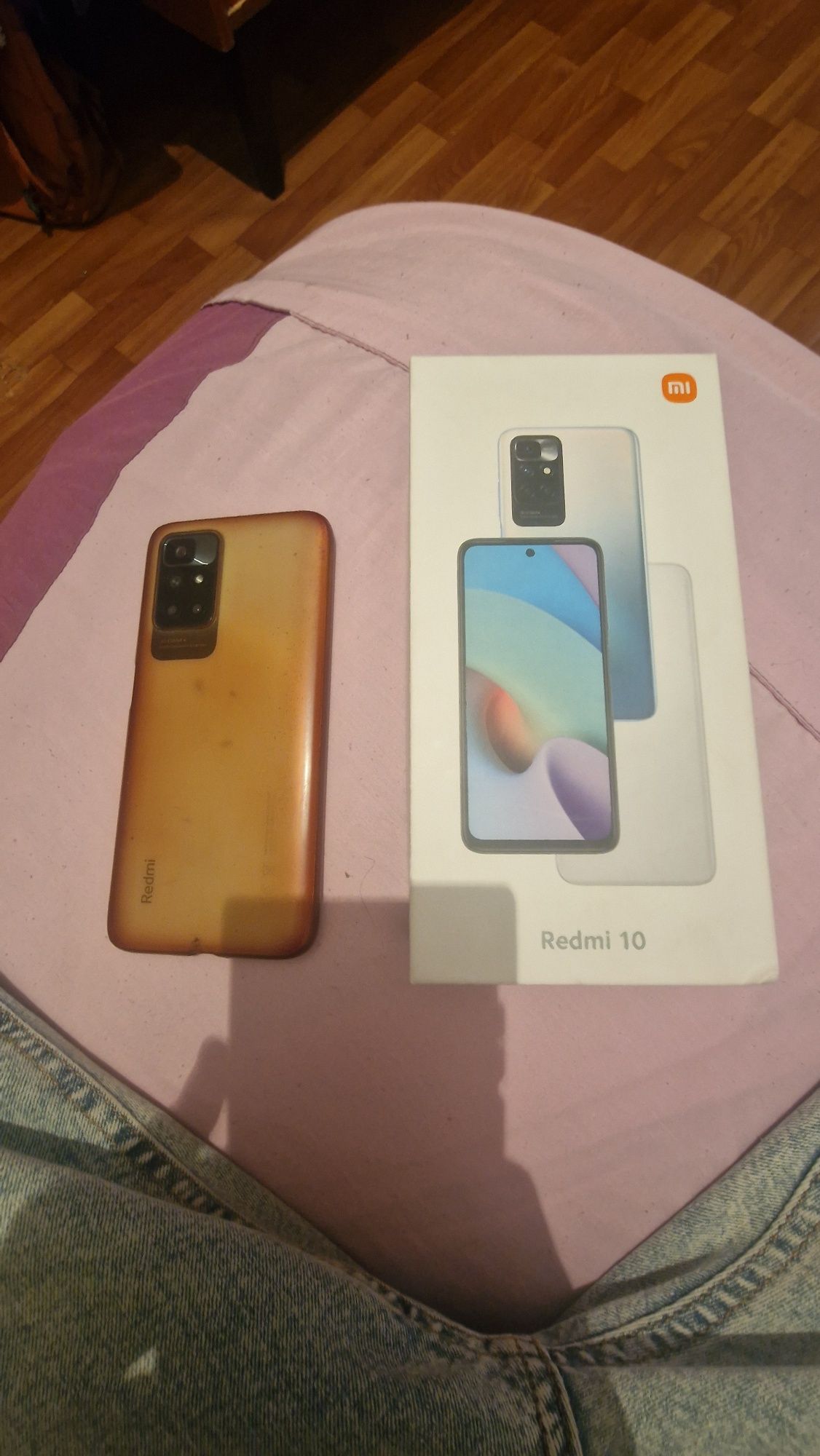 Redmi 10  4/64 white