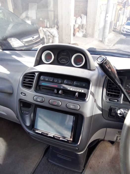 Мицубиши Делика L400