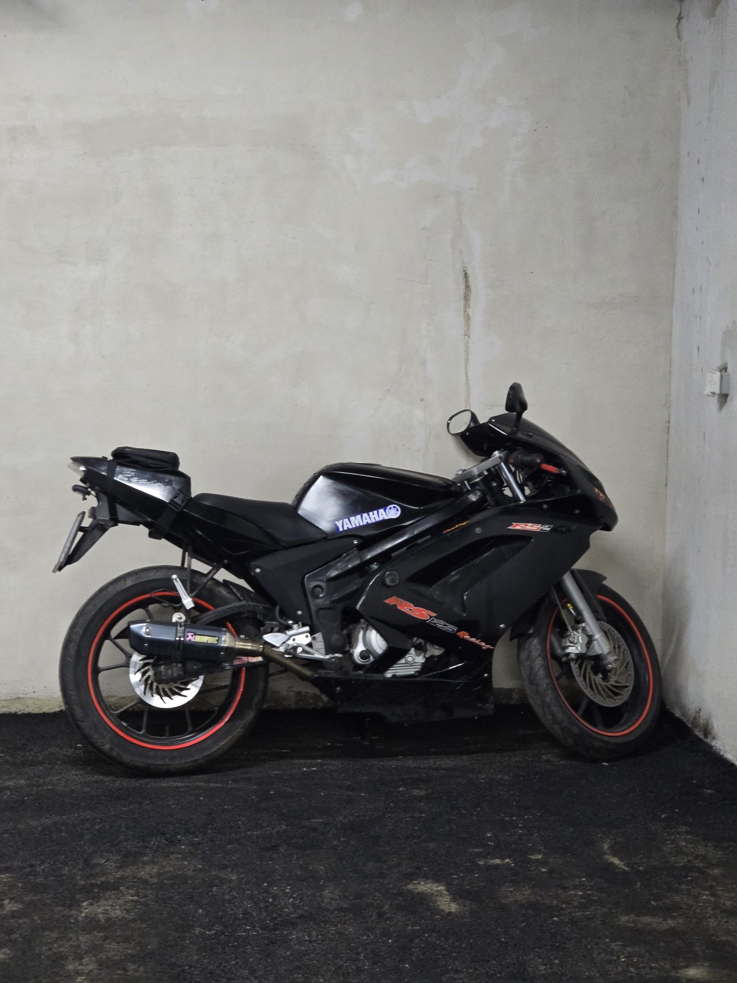 Продавам Rieju rs125 125