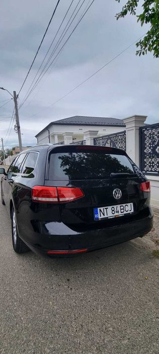 VW Passat Variant 2.0 TDI R-Line Executive 2019 • direct proprietar