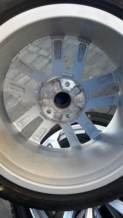 Vand jante cu anvelope de iarna