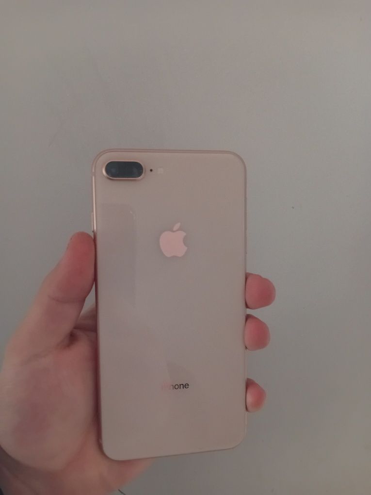 Iphone 8 plus sotiladi