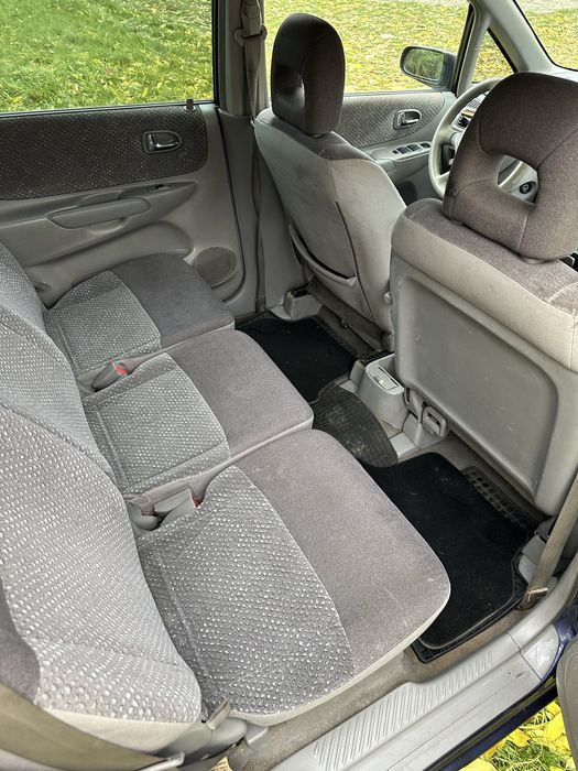 Vând Mazda Premacy 1.9