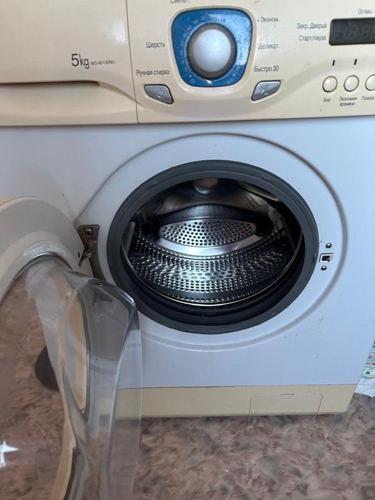 Продаётся стиральная машина б/у  состояние хорошо рабочий