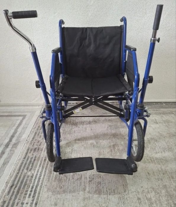 Инвалидное кресло