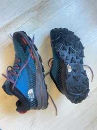 pantofi The North Face marime 42 impermeabili