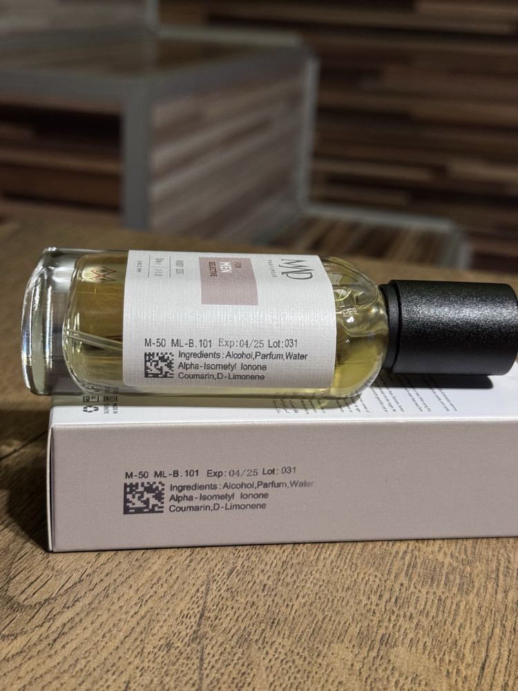 Mad parfumeur B101: Nasomatto - Black Afgano
